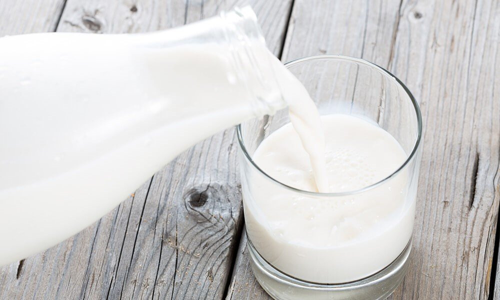 آیا شیر گاو برای انسان مناسب است؟